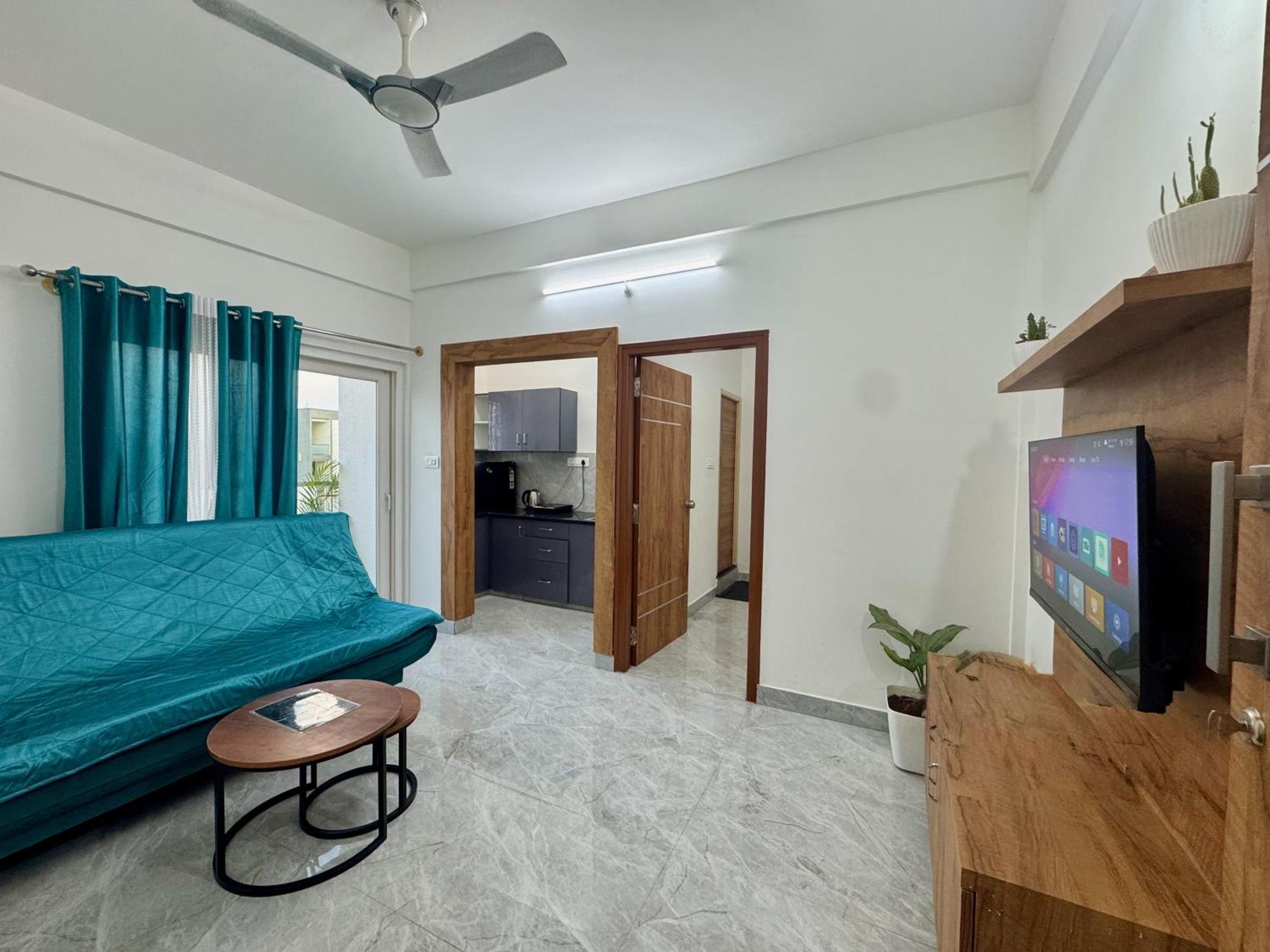 Truelife Whitefield - Premium 1 Bhk Apartments - Prime Location - Easy Access To Main Rd - Metro - Itpl - Fast Wifi - Kitchen - Smart Tv - Power Backup - Park - Garden Views Бангалор Екстериор снимка